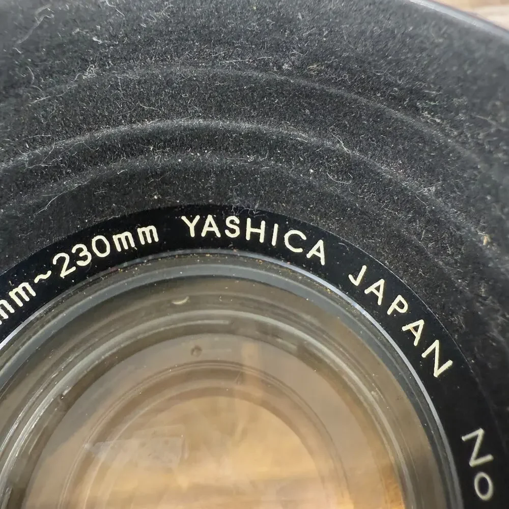Yashica Lens Auto Zoom 75-230mm 1:4.5